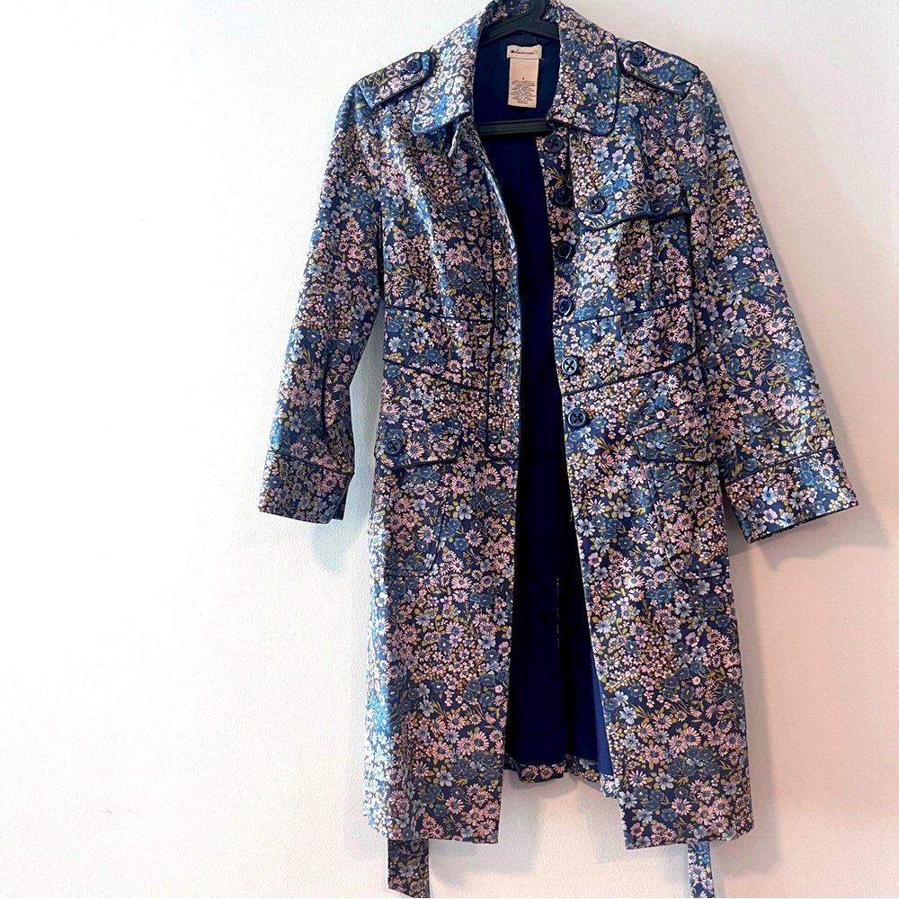 Floral Blue Women's Trenchcoat